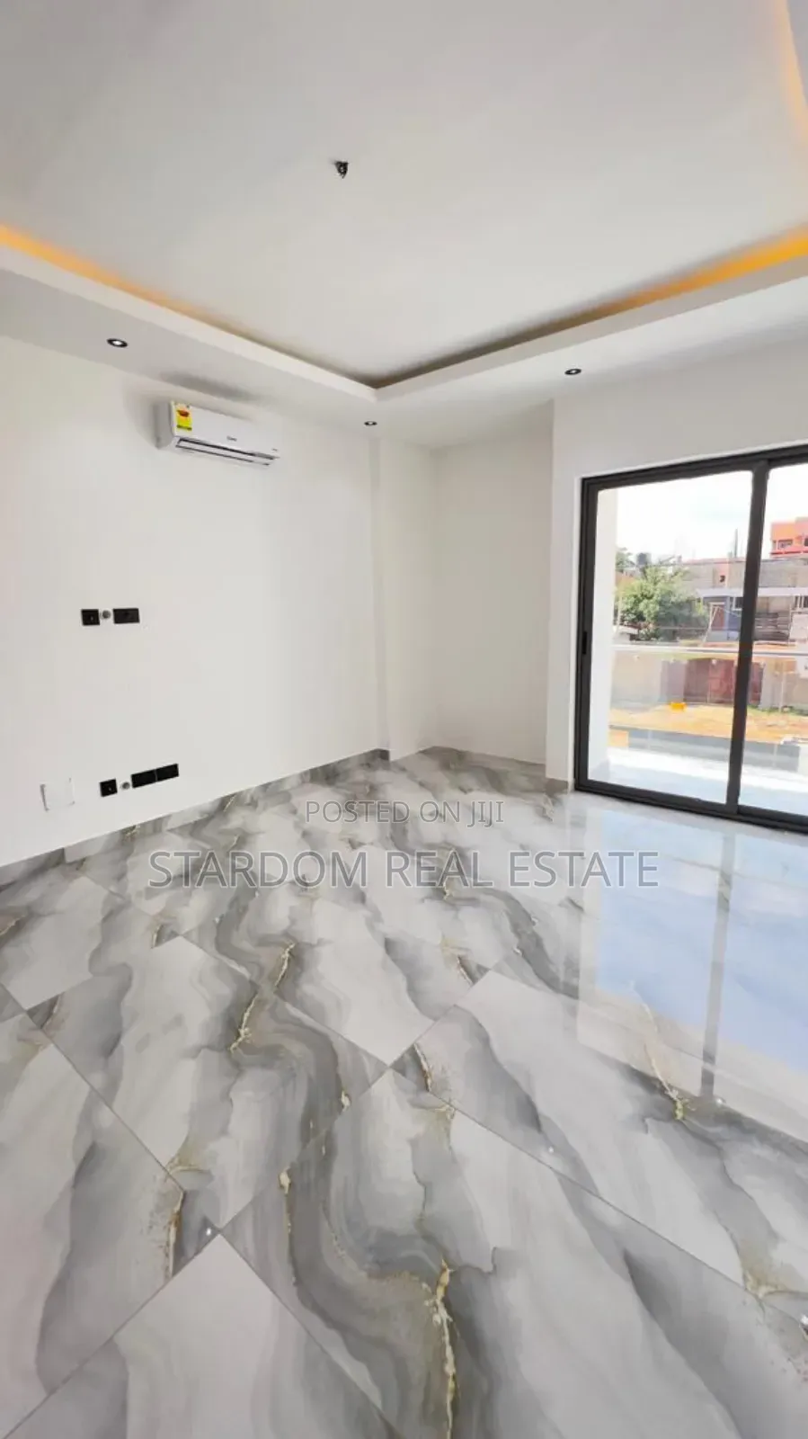 2bdrm Townhouse/Terrace in Nanakrom, Ashaley Botwe for sale
