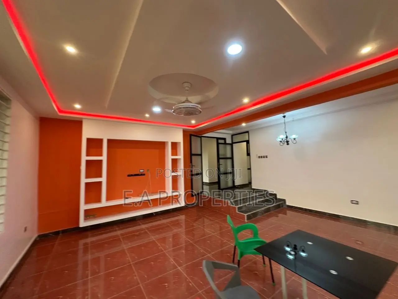 5bdrm House in E A Properties, Lake Side Estate for sale