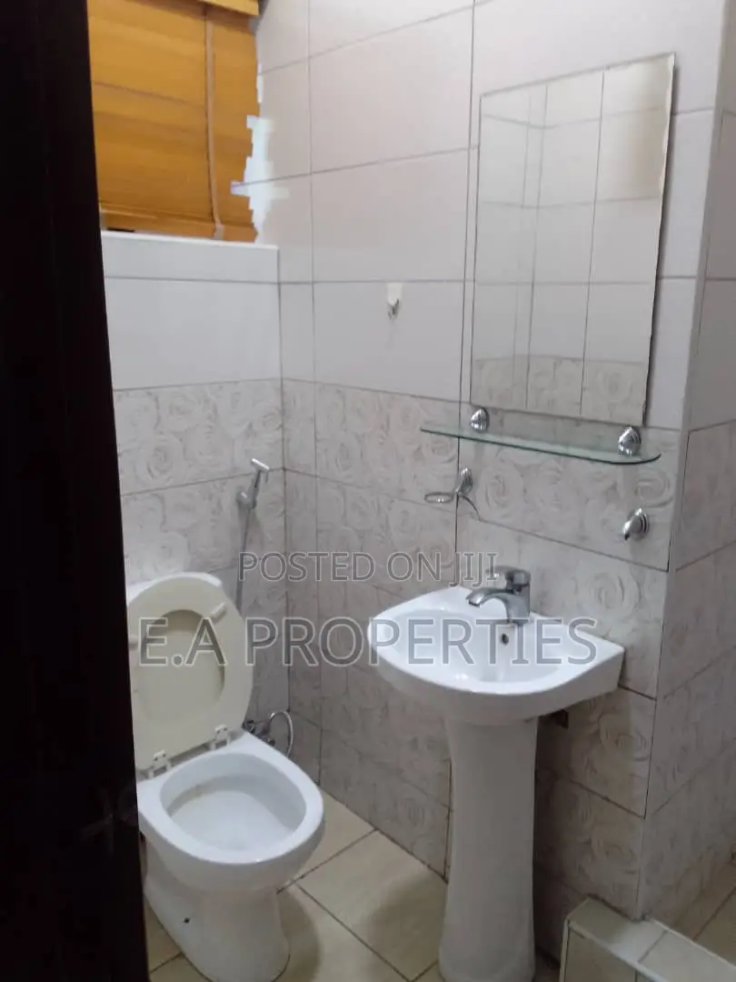 3bdrm Apartment in E A Properties, Papaye for rent