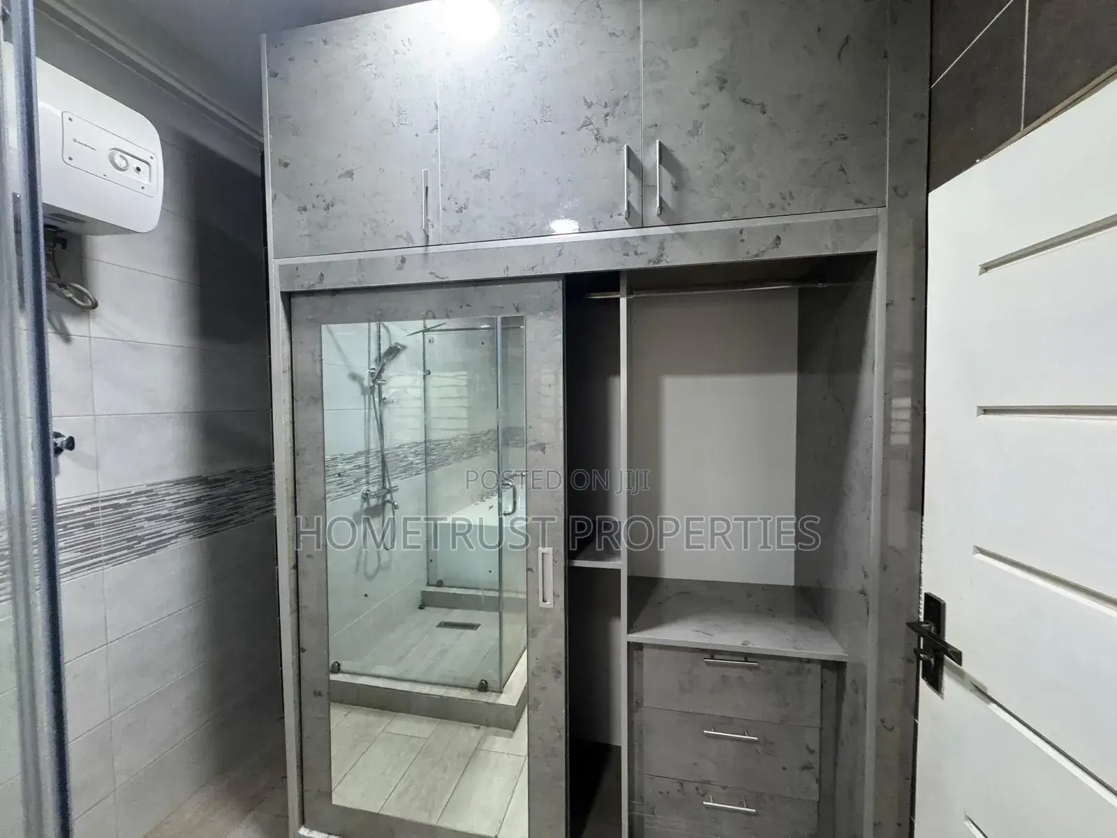 4bdrm Duplex in Hometrust Properties, Kwabenya for rent