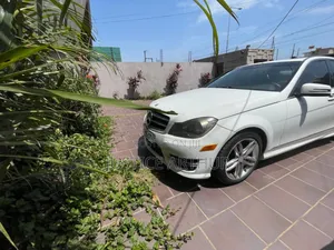 Mercedes-Benz C250 2015 White