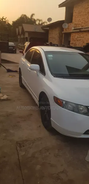 Honda Civic 1.8 2009 White