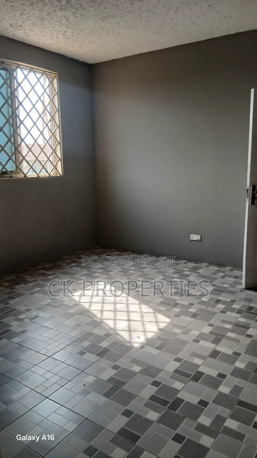 1bdrm Apartment in Franco Estate, Dome for rent