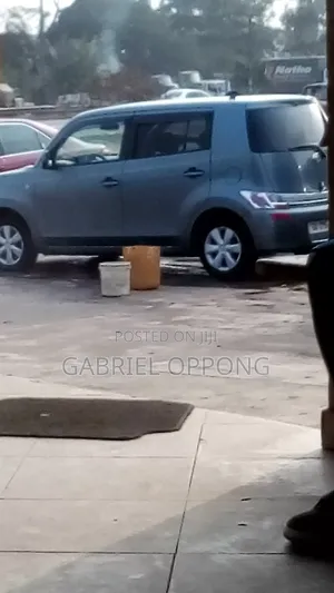 Daihatsu Boon 2010 Gray