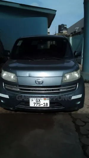 Daihatsu Boon 2010 Gray