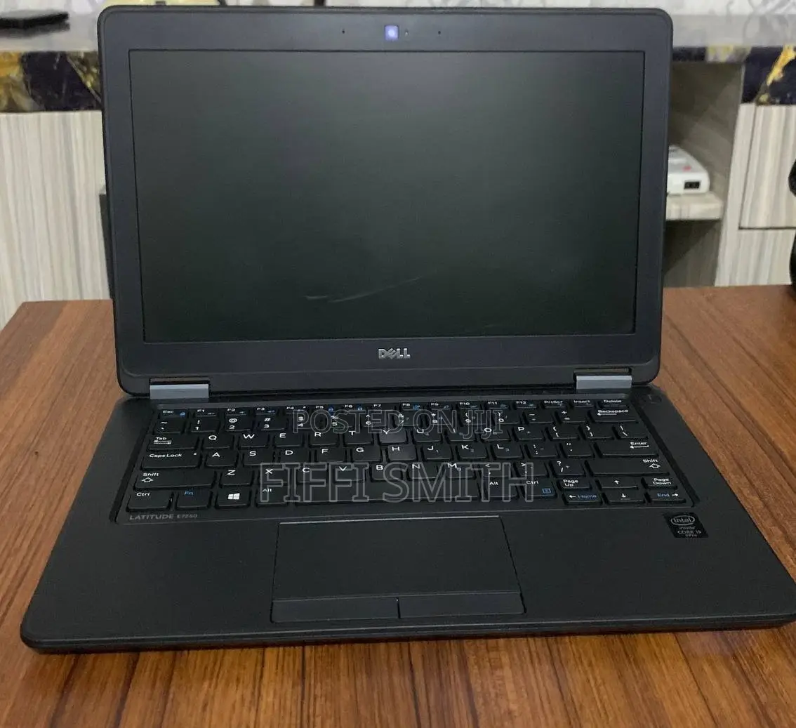 Laptop Dell Latitude 12 E7250 8GB Intel Core i5 HDD 256GB