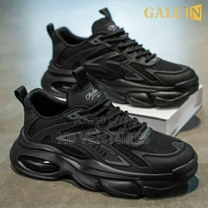 Modern Edge Fresh Design Men's Casual
Sneakers - Black