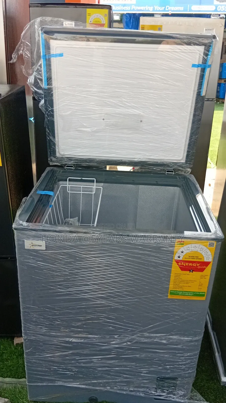 Powerful 141 Litres Chest Freezer Fridge Powerful 141 Litres