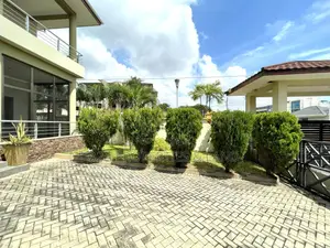 Furnished 4bdrm House in Cantonments, Acquinas for rent
