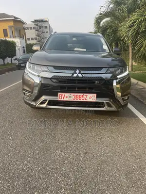 Mitsubishi Outlander PHEV 2019 Gray