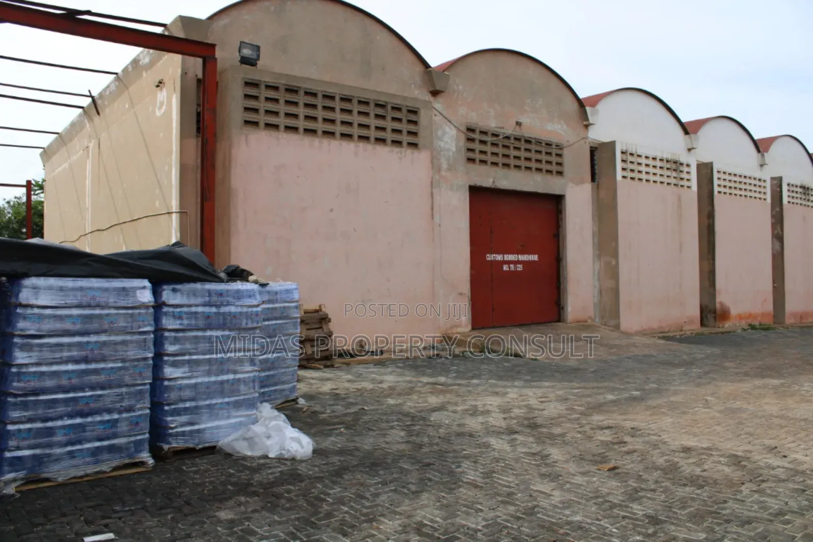4 Acre Land With 10000+Sqm Warehouse for Sale at Tema Industrial Area