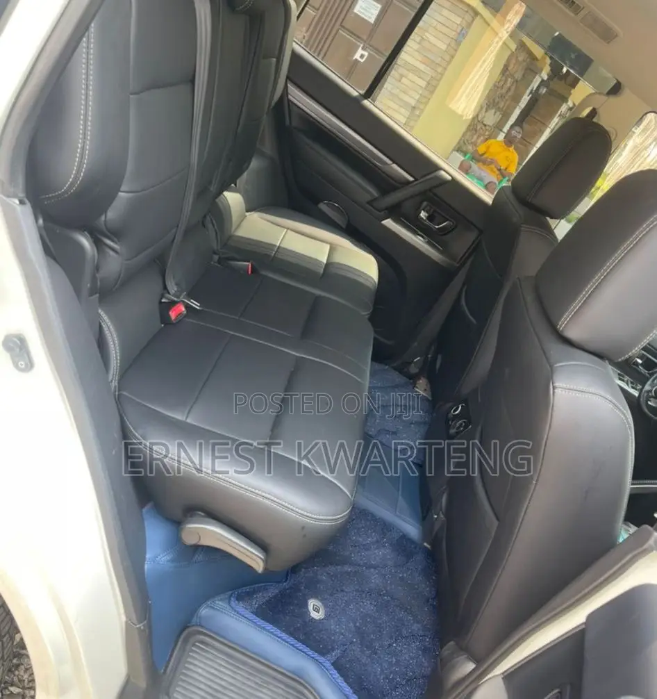 Mitsubishi Pajero 2020 White