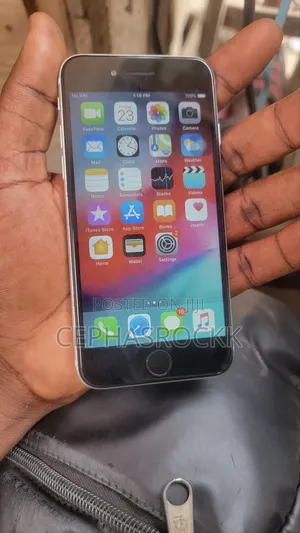 Apple iPhone 7 128 GB Silver