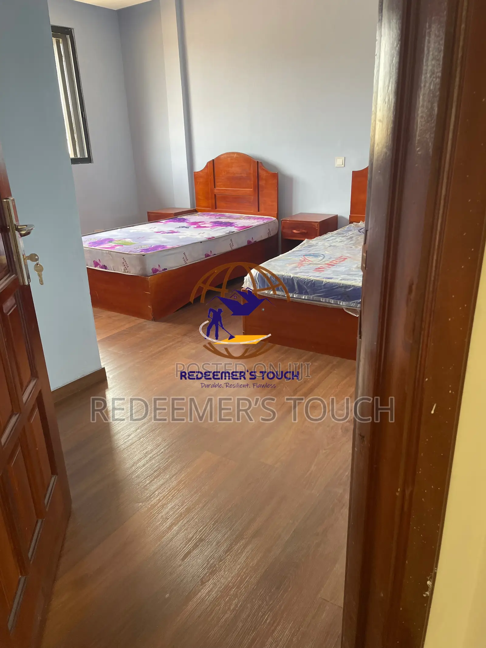 SPC Flooring Tiles