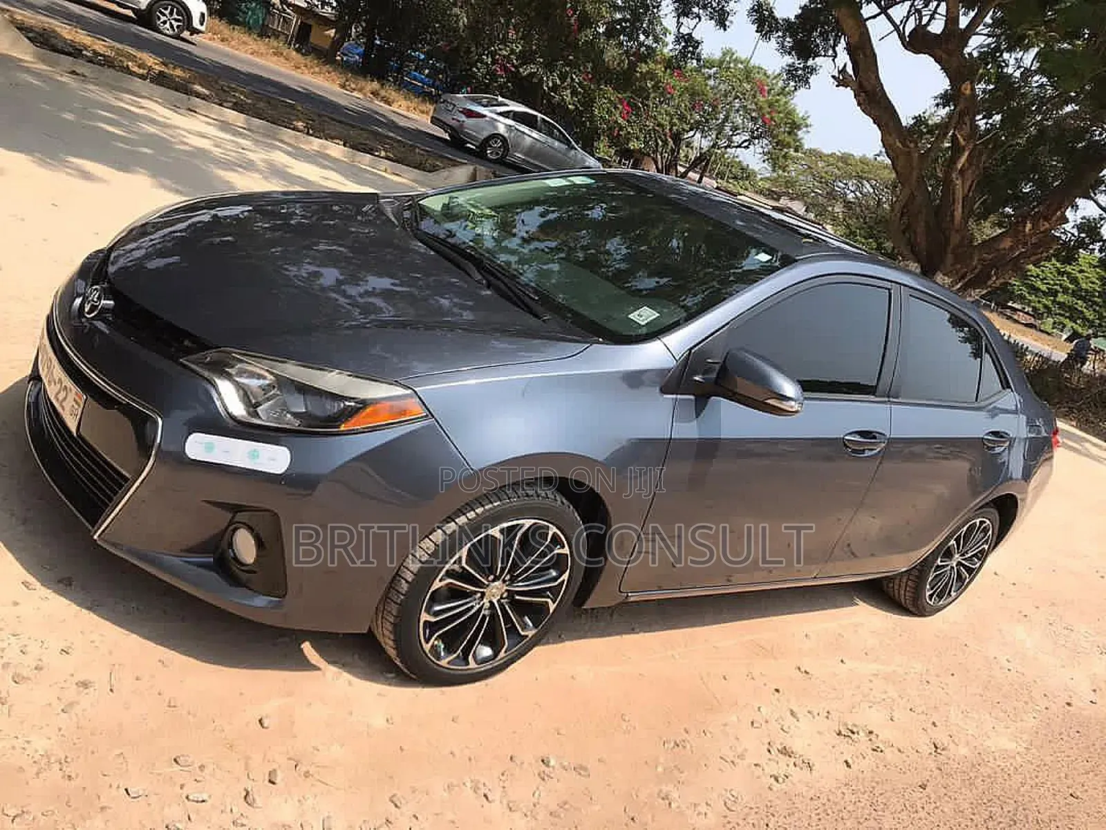 Rent a Salon Car Now! Toyota Corolla Available.