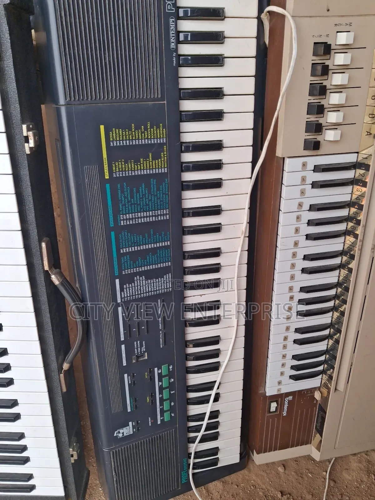 Electric Organ