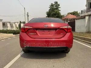 Toyota Corolla 2016 Red