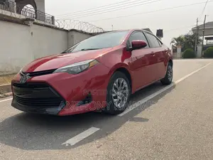 Toyota Corolla 2016 Red