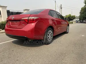 Toyota Corolla 2016 Red