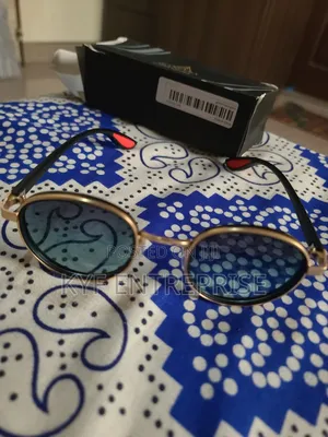 Ranora Glasses
