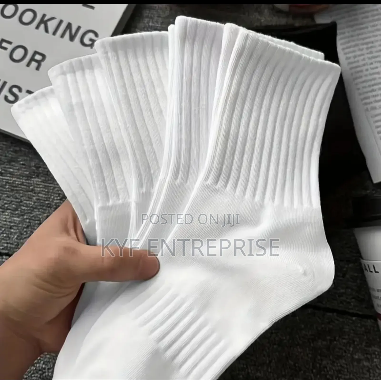 7 Pairs White Cotton Socks