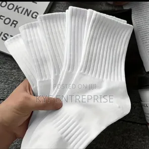 7 Pairs White Cotton Socks