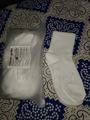 7 Pairs White Cotton Socks