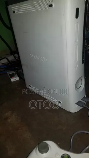 Game Console