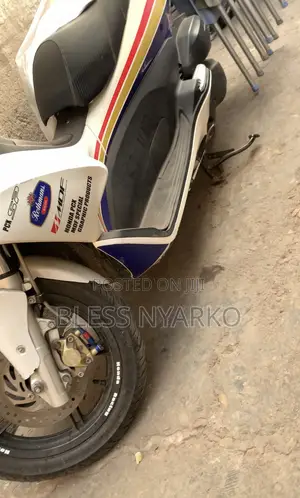 Honda 2020 White