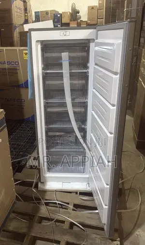 Quality Yet Affordable TCL F208sds 168liters Standing Upright Freezer.