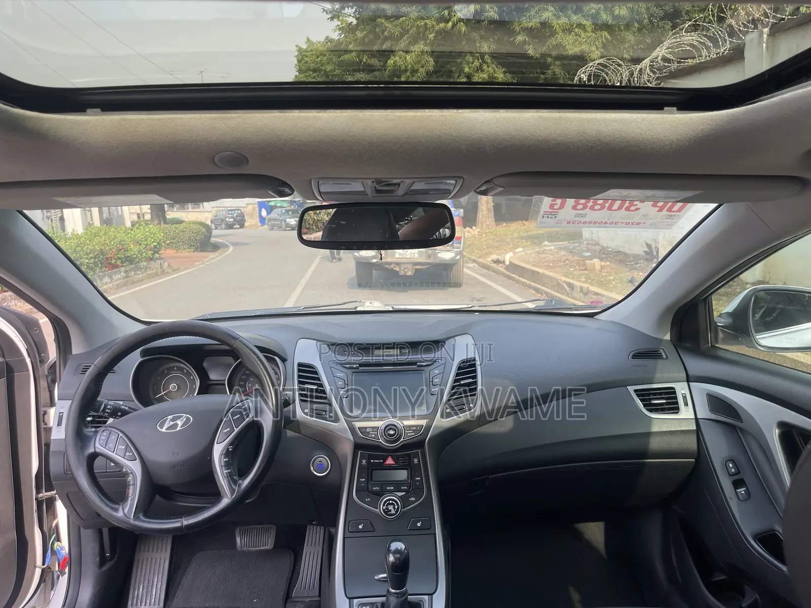 Hyundai Elantra 2014 White