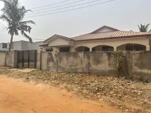 2bdrm Apartment in Dawhenya, Tema Metropolitan for rent