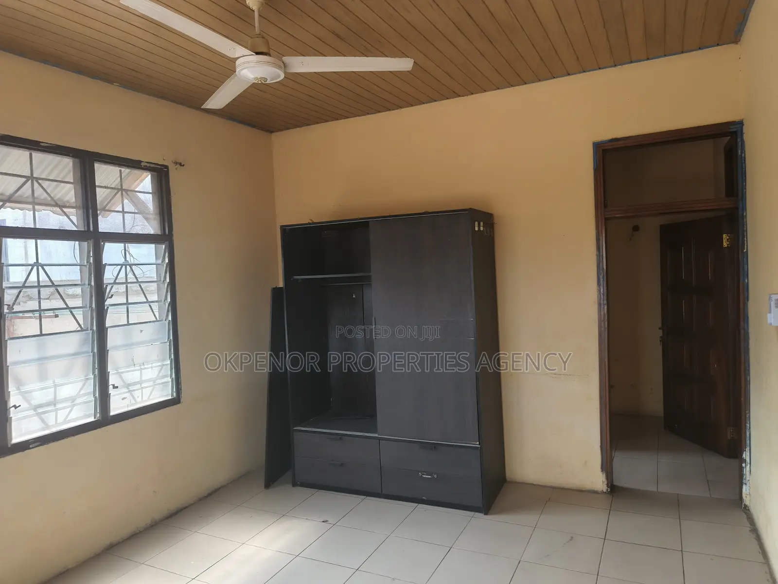2bdrm Apartment in Dawhenya, Tema Metropolitan for rent