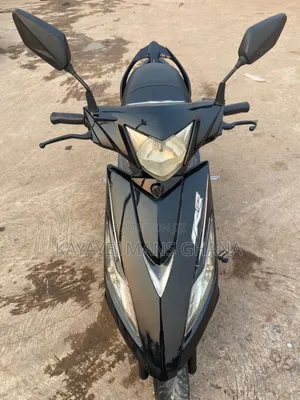 Yamaha 2022 Black