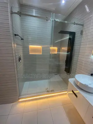 4bdrm House in Nmai-Dzorn for sale