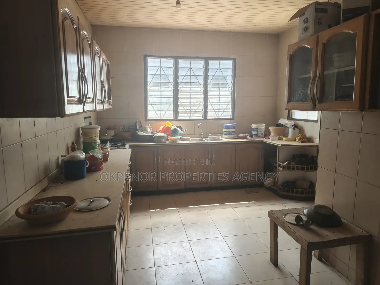 2bdrm Apartment in Dawhenya, Tema Metropolitan for rent