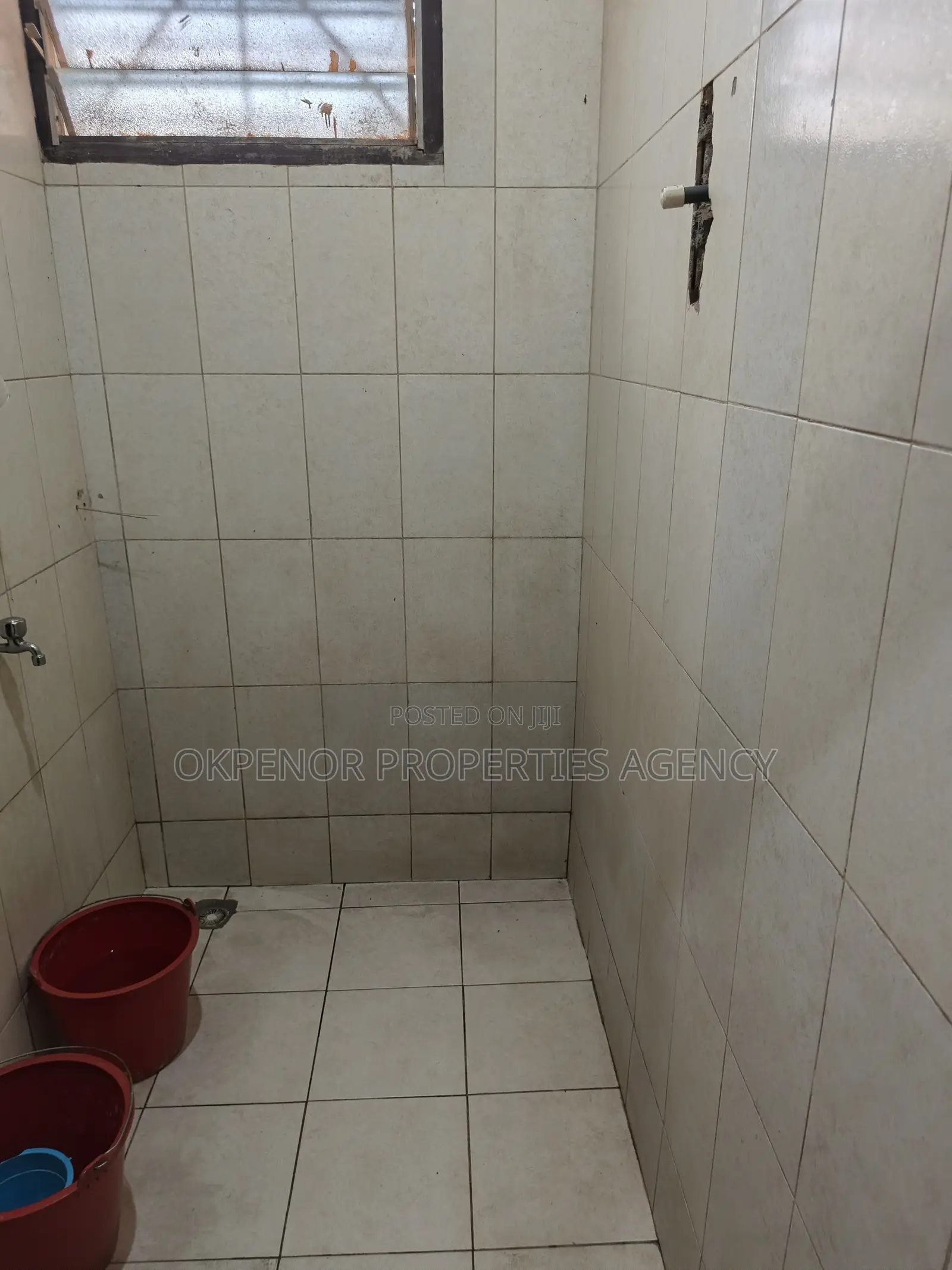 2bdrm Apartment in Dawhenya, Tema Metropolitan for rent