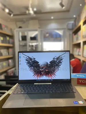Laptop Dell Vostro 3520 16GB Intel Core i7 SSD 512GB