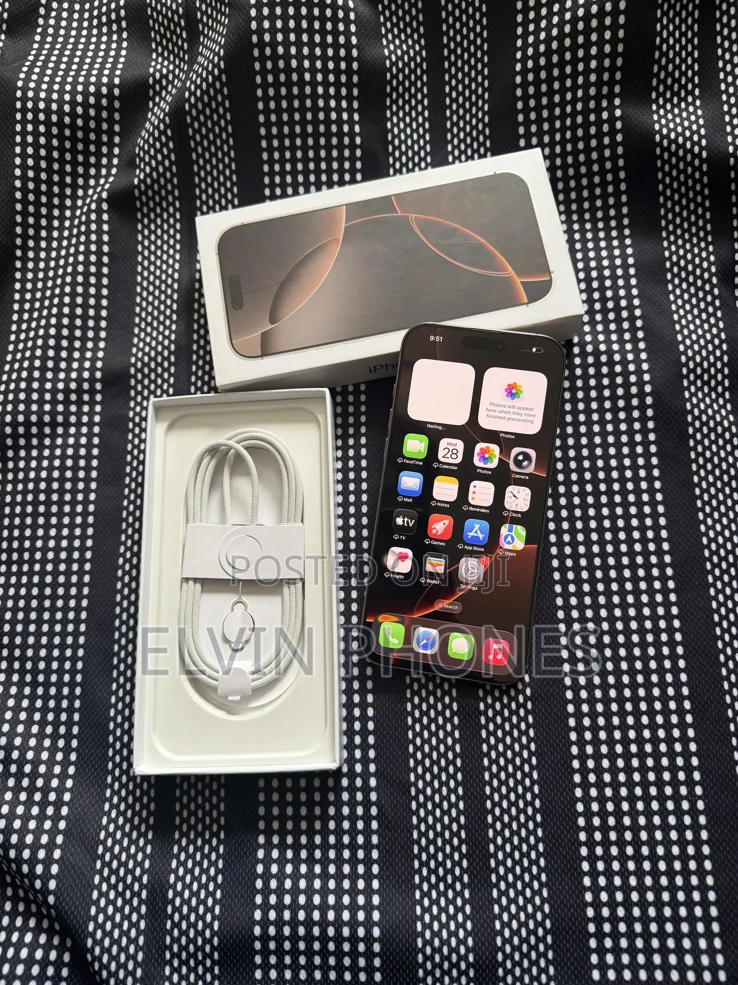 Apple iPhone 16 Pro 256 GB Gold