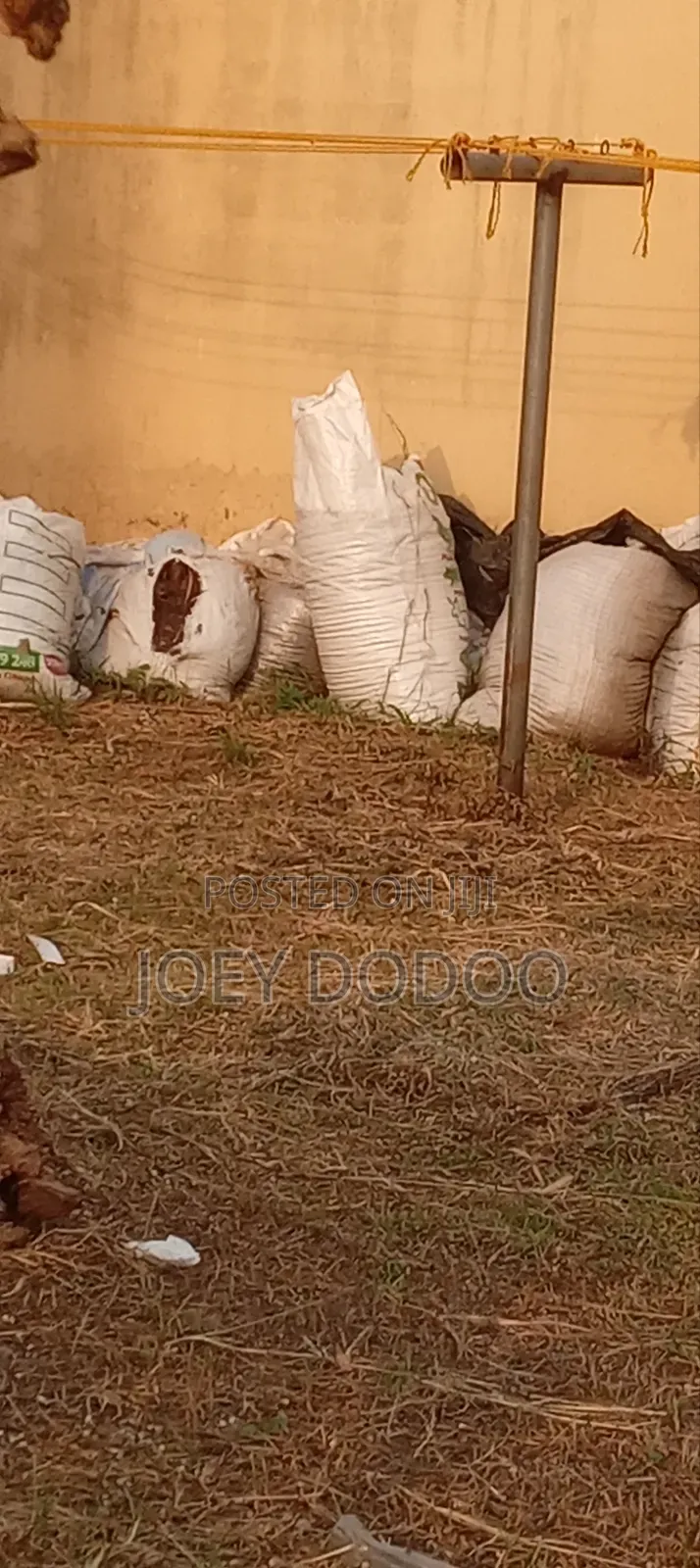 Manure. Natural Chicken Fertilizer for Crops. Organic Compost .
