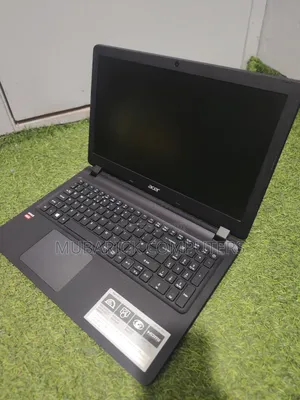 Laptop Acer Aspire ES1-433G 8GB AMD A8 HDD 500GB