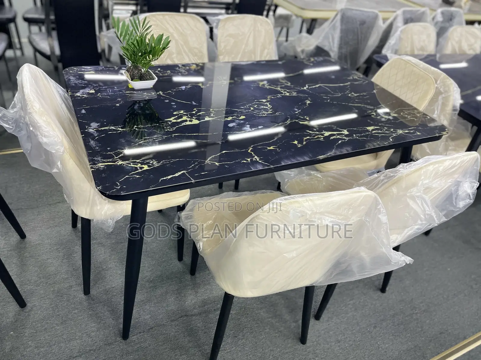 6 Seater Dining Set