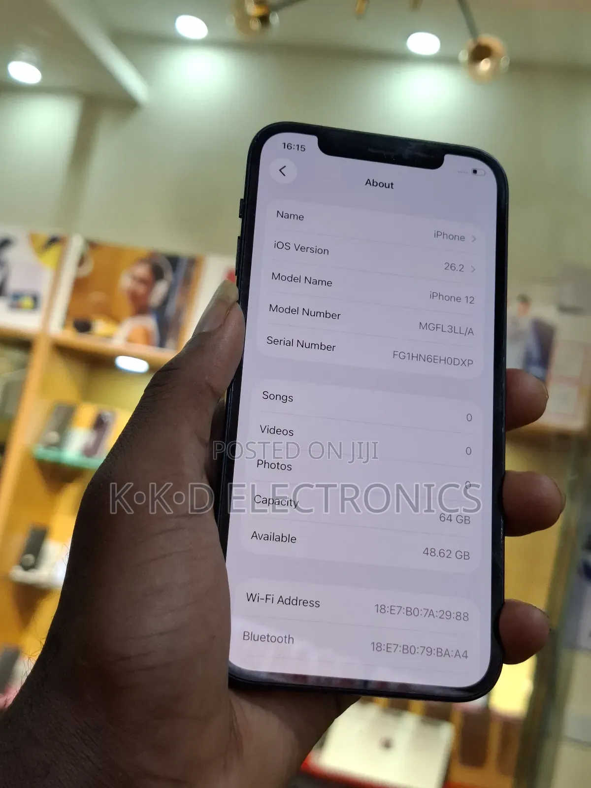 Apple iPhone 12 64 GB Black