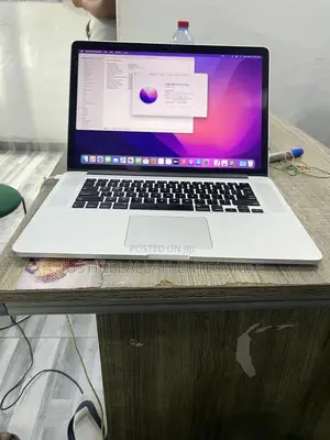 Laptop Apple MacBook Pro 2016 16GB Intel Core i7 SSD 512GB
