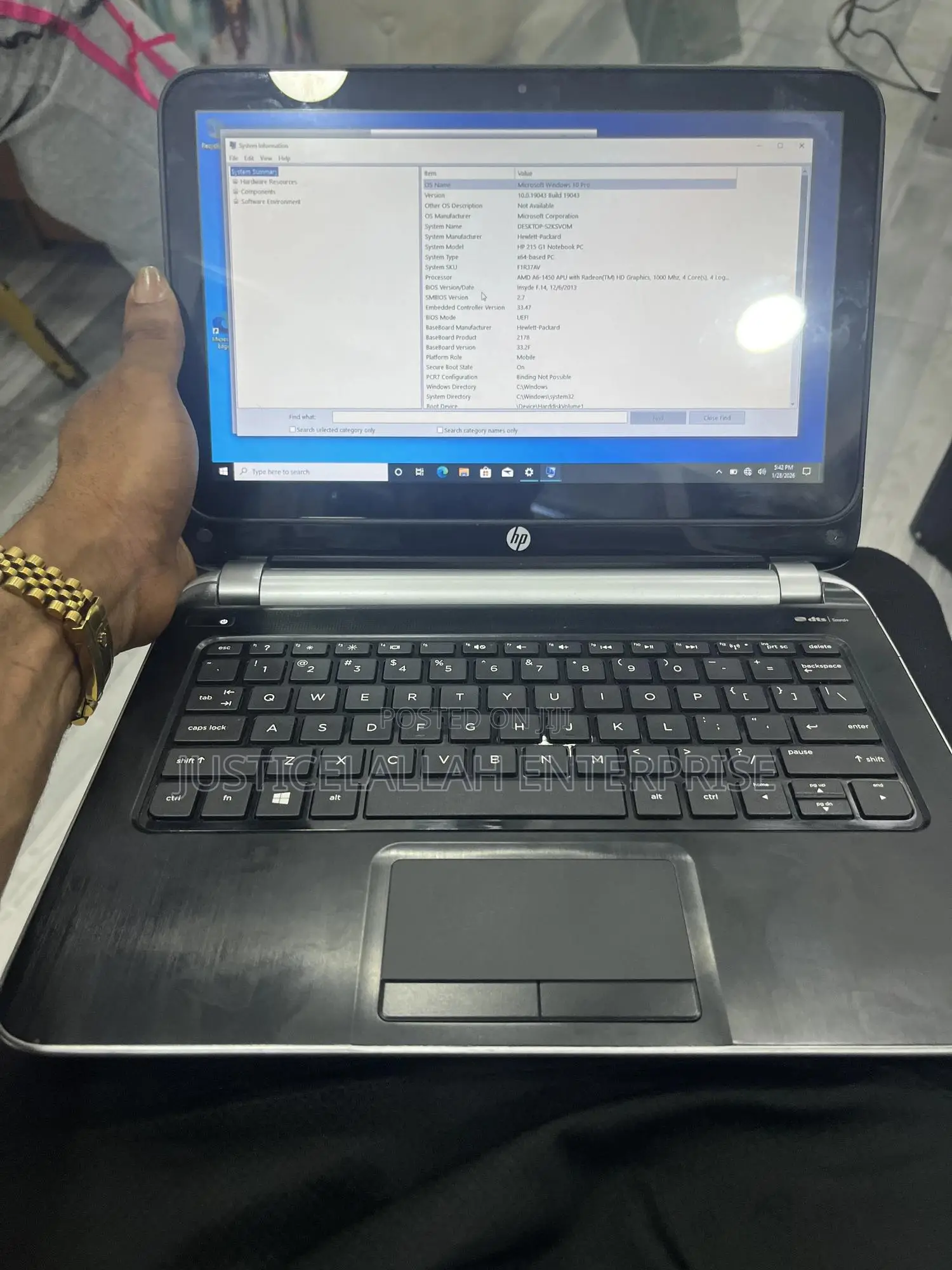 Laptop HP 215 G1 4GB AMD A6 HDD 320GB