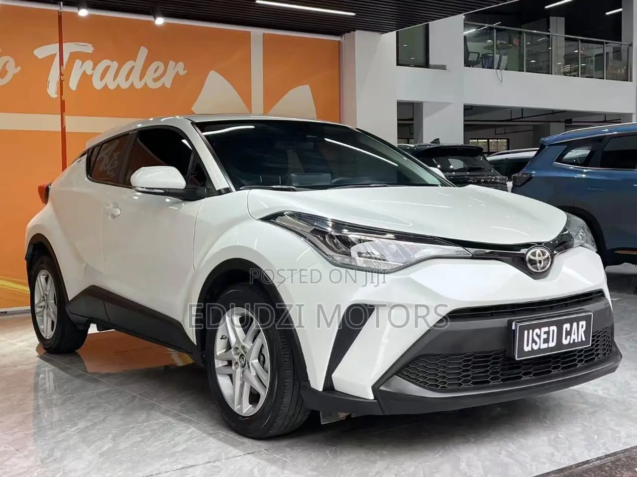 Toyota C-HR Limited 2022 White