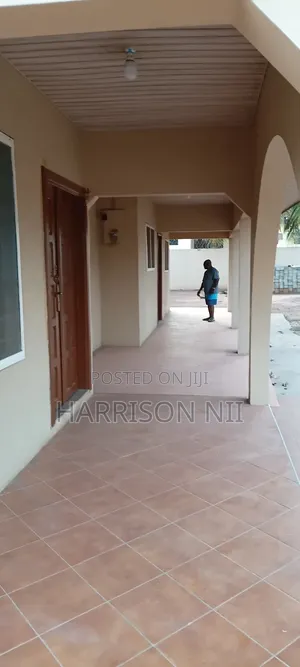 2bdrm House in Ashongman Estate for rent