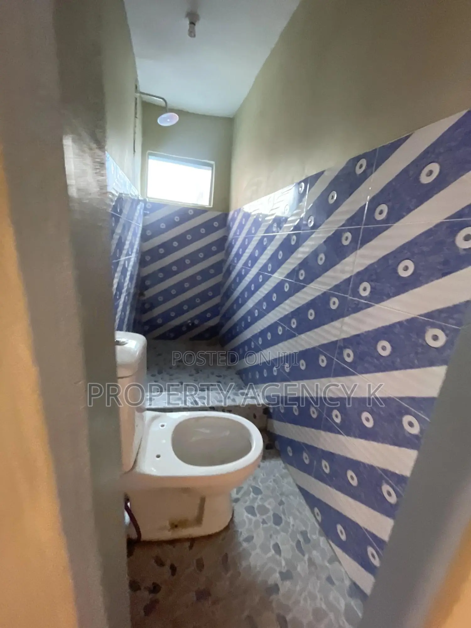 1bdrm Apartment in Kfs Estate, West Hills Mall Area for rent