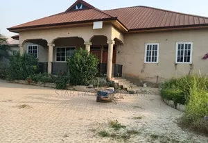 4bdrm House in Abuakwa, Kumasi Metropolitan for sale