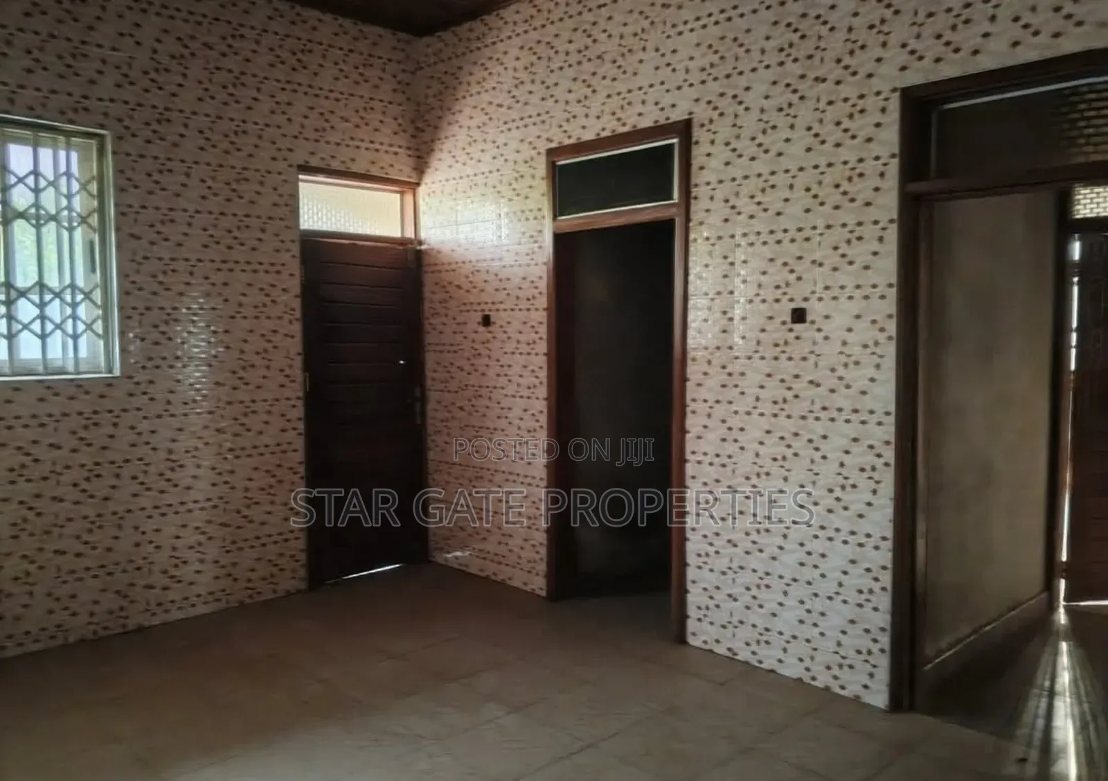 4bdrm House in Abuakwa, Kumasi Metropolitan for sale